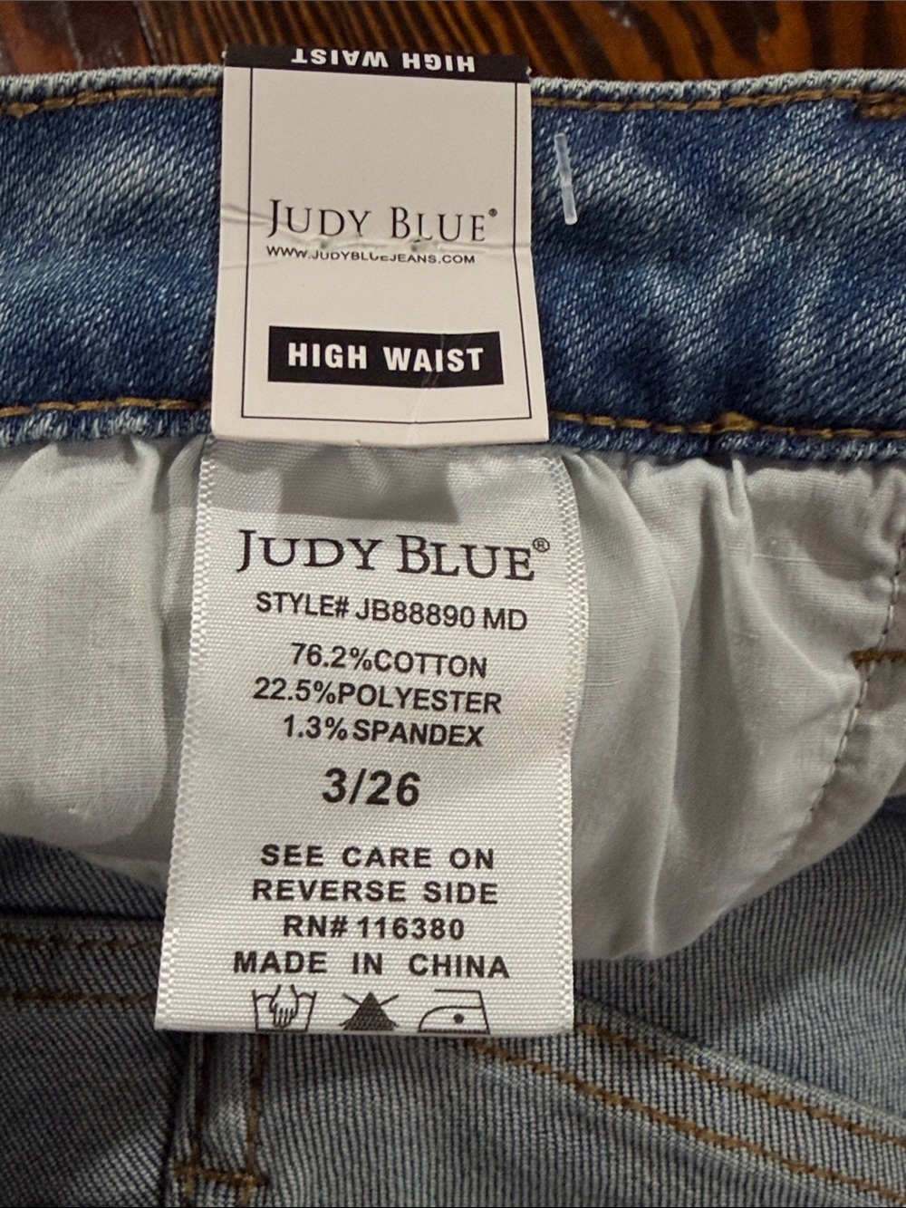 Judy Blue High Waist Shearling
Cuff Straight Jeans size 26 waist - Picture 8 of 11